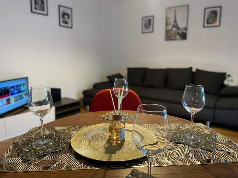Chez Frederic - Gare De Metz A 2 Minutes A Pied - Appartement Entierement Equipe Esterno foto